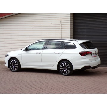 Fiat Tipo  Kombi 2019,  1.6 diesel, automat - Na sprzedaż za 37 790 zł - Mikołów - zdjęcie 7