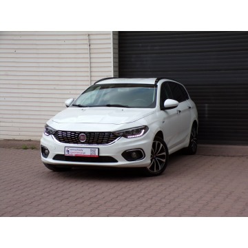 Fiat Tipo  Kombi 2019,  1.6 diesel, automat - Na sprzedaż za 37 790 zł - Mikołów - zdjęcie 5