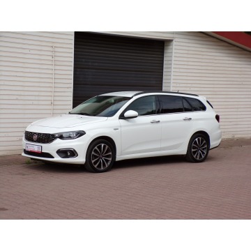 Fiat Tipo  Kombi 2019,  1.6 diesel, automat - Na sprzedaż za 37 790 zł - Mikołów - zdjęcie 9