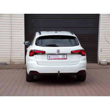 Fiat Tipo  Kombi 2019,  1.6 diesel, automat - Na sprzedaż za 37 790 zł - Mikołów - zdjęcie 12