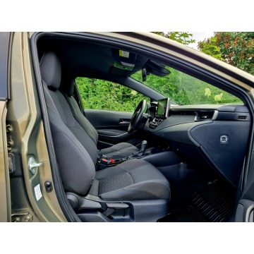 Toyota Corolla  Hatchback 2019,  1.8 hybryda, automat - Na sprzedaż za 65 900 zł - Szczecin - zdjęcie 11