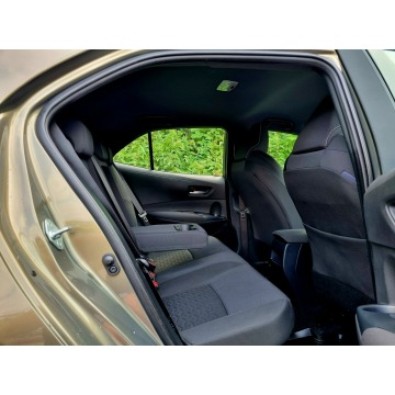 Toyota Corolla  Hatchback 2019,  1.8 hybryda, automat - Na sprzedaż za 65 900 zł - Szczecin - zdjęcie 12