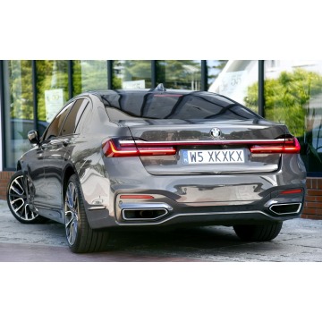 BMW Seria 7  Sedan/Limuzyna 2019,  3.0 diesel, automat - Na sprzedaż za 167 900 zł - Świebodzin - zdjęcie 10