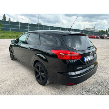 Ford Focus  Kombi 2014,  1.6 diesel - Na sprzedaż za 22 900 zł - Starowa Góra - zdjęcie 12