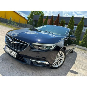 Opel Insignia - Bogate wyposażenie // Zadbany