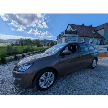 Peugeot 308 - 1,6 diesel, czujniki parkowania