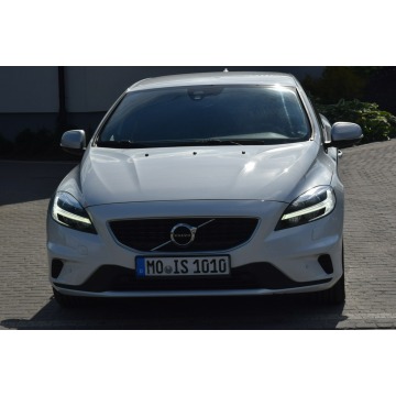 Volvo V40  Hatchback 2017,  2.0 diesel - Na sprzedaż za 39 900 zł - Majdan Sieniawski - zdjęcie 2