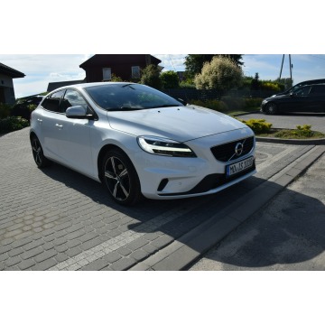Volvo V40  Hatchback 2017,  2.0 diesel - Na sprzedaż za 39 900 zł - Majdan Sieniawski - zdjęcie 8