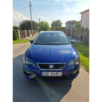 Seat Leon  Kombi 2019,  1.0 benzyna - Na sprzedaż za 41 000 zł - Wojkowice Kościelne - zdjęcie 2