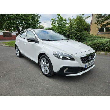 Volvo V40  Hatchback 2015,  2.0 diesel - Na sprzedaż za 28 900 zł - Opoczno - zdjęcie 6