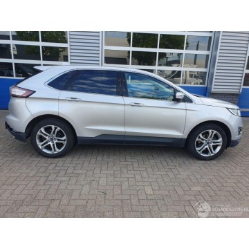 Ford Edge  SUV 2017,  2.0 - Na sprzedaż za 58 800 zł - Malutkie - zdjęcie 5