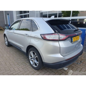 Ford Edge  SUV 2017,  2.0 - Na sprzedaż za 58 800 zł - Malutkie - zdjęcie 3