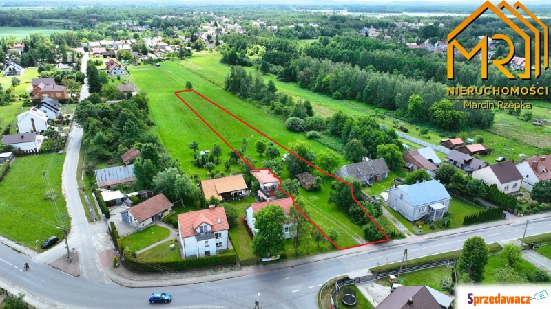 Działka Radłów sprzedam, pow. 3400 m2  (34a), uzbrojona
