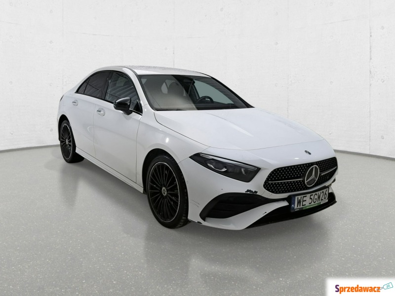 Mercedes - Benz A-klasa  Sedan/Limuzyna 2023,  1.3 diesel, automat - Na sprzedaż za 127 736 zł - Komorniki