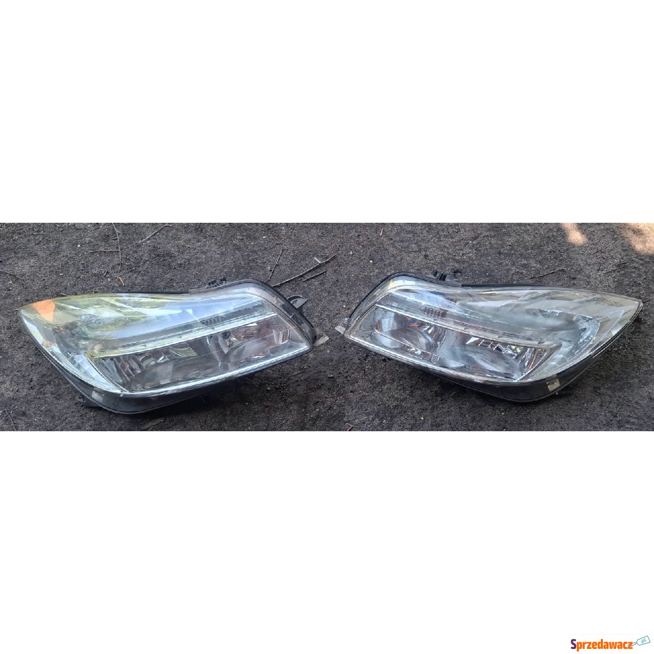 Lampa lewy prawa przód opel in...