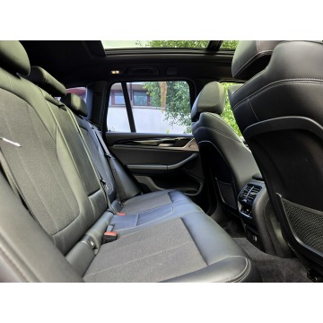 BMW X3  SUV 2018,  2.0 diesel, automat - Na sprzedaż za 79 900 zł - Tychy - zdjęcie 11