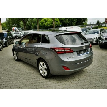 Hyundai i30  Kombi 2014,  1.6 diesel - Na sprzedaż za 24 900 zł - Płock - zdjęcie 9