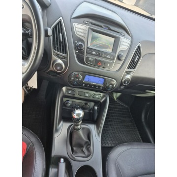Hyundai ix35  SUV 2013,  1.6 benzyna - Na sprzedaż za 41 800 zł - Drelów - zdjęcie 9
