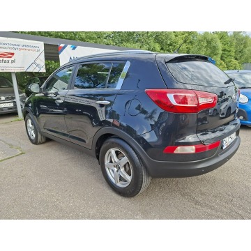 Kia Sportage  SUV 2011,  1.6 benzyna - Na sprzedaż za 33 000 zł - Cieszyn - zdjęcie 8