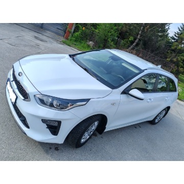 Kia Ceed  Kombi 2021,  1.0 benzyna - Na sprzedaż za 42 700 zł - Chrzanów - zdjęcie 16