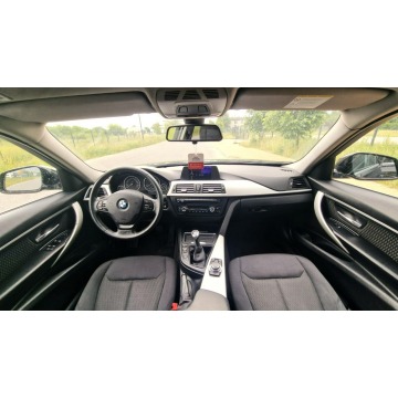BMW Seria 3  Kombi 2013,  2.0 diesel - Na sprzedaż za 25 900 zł - Pabianice - zdjęcie 6
