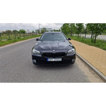 BMW Seria 5  Kombi 2010,  3.0 diesel, automat - Na sprzedaż za 28 400 zł - Pabianice - zdjęcie 2