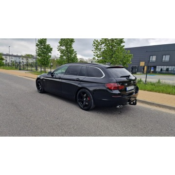 BMW Seria 5  Kombi 2010,  3.0 diesel, automat - Na sprzedaż za 28 400 zł - Pabianice - zdjęcie 4