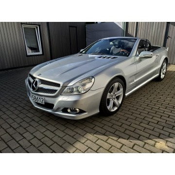 Mercedes - Benz SL-klasa  Kabriolet 2009,  5.5 benzyna, automat - Na sprzedaż za 109 500 zł - Strzała - zdjęcie 2