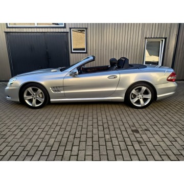 Mercedes - Benz SL-klasa  Kabriolet 2009,  5.5 benzyna, automat - Na sprzedaż za 109 500 zł - Strzała - zdjęcie 4
