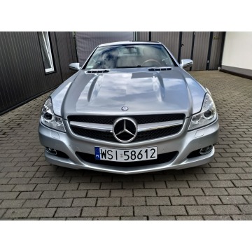 Mercedes - Benz SL-klasa  Kabriolet 2009,  5.5 benzyna, automat - Na sprzedaż za 109 500 zł - Strzała - zdjęcie 12