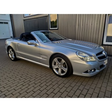Mercedes - Benz SL-klasa  Kabriolet 2009,  5.5 benzyna, automat - Na sprzedaż za 109 500 zł - Strzała - zdjęcie 9