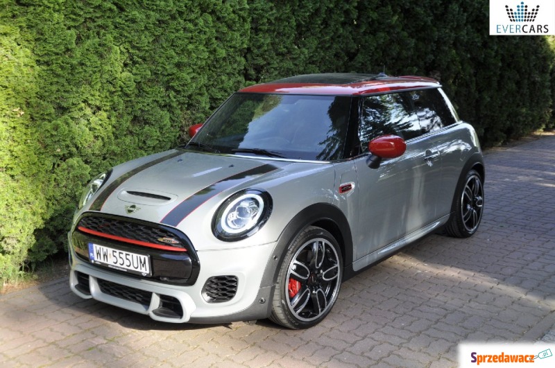 Mini   Hatchback 2020,  2.0 benzyna, automat - Na sprzedaż za 88 888 zł - Piaseczno