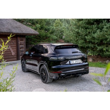 Porsche Cayenne  SUV 2022,  4.0 benzyna, automat - Na sprzedaż za 384 777 zł - Ropczyce - zdjęcie 2