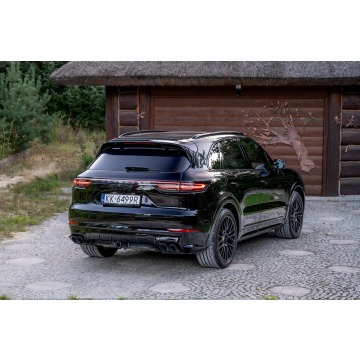 Porsche Cayenne  SUV 2022,  4.0 benzyna, automat - Na sprzedaż za 384 777 zł - Ropczyce - zdjęcie 4