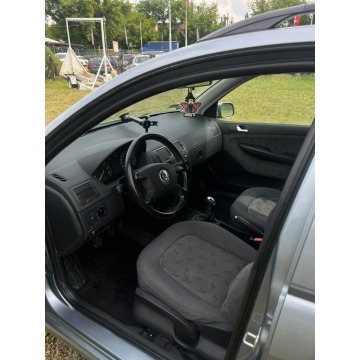 Skoda Fabia  Kombi 2004,  2.0 benzyna+LPG - Na sprzedaż za 6 700,00 zł - Lublin - zdjęcie 9