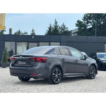 Toyota Avensis  Sedan/Limuzyna 2017,  1.8 benzyna, automat - Na sprzedaż za 51 000 zł - Michałowice-Wieś - zdjęcie 4