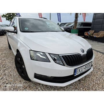 Skoda Octavia  Kombi 2018,  1.6 diesel, automat - Na sprzedaż za 35 999 zł - Nowe Sójki - zdjęcie 2