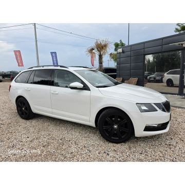 Skoda Octavia  Kombi 2018,  1.6 diesel, automat - Na sprzedaż za 35 999 zł - Nowe Sójki - zdjęcie 5