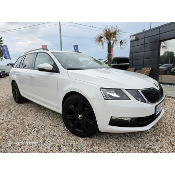 Skoda Octavia  Kombi 2018,  1.6 diesel, automat - Na sprzedaż za 35 999 zł - Nowe Sójki - zdjęcie 4