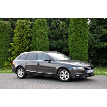 Audi A4  Kombi 2013,  2.0 diesel, automat - Na sprzedaż za 36 900 zł - Ostrów Mazowiecka - zdjęcie 4