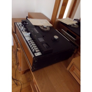 Magnetofon szpulowy Unitra M2405S 1977r. - Odtwarzacze - Piaseczno - zdjęcie 4