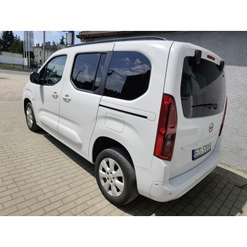 Opel Combo  Kombi 2023,  1.5 diesel, automat - Na sprzedaż za 63 000 zł - Zgierz - zdjęcie 4
