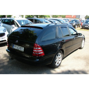 Mercedes - Benz C-klasa  Kombi 2005,  1.8 benzyna - Na sprzedaż za 12 500 zł - Piła - zdjęcie 3