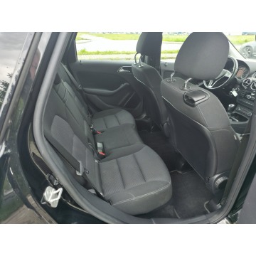 Mercedes - Benz B-klasa  Hatchback 2013,  1.8 diesel - Na sprzedaż za 25 900 zł - Piekoszów - zdjęcie 8
