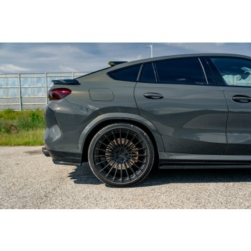 BMW X6 M  SUV 2022,  4.4 benzyna, automat - Na sprzedaż za 459 900 zł - Warszawa - zdjęcie 7