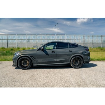 BMW X6 M  SUV 2022,  4.4 benzyna, automat - Na sprzedaż za 459 900 zł - Warszawa - zdjęcie 10