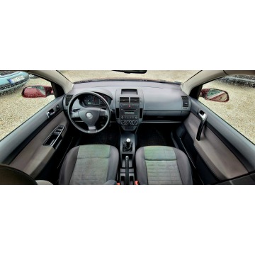 Volkswagen Polo  Hatchback 2007,  1.9 diesel - Na sprzedaż za 10 000,00 zł - Zduńska Wola - zdjęcie 7