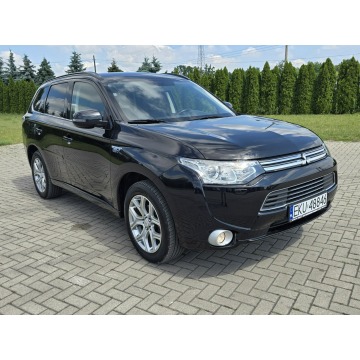 Mitsubishi Outlander  SUV 2013,  2.0 hybryda, automat - Na sprzedaż za 35 900 zł - Kutno - zdjęcie 3