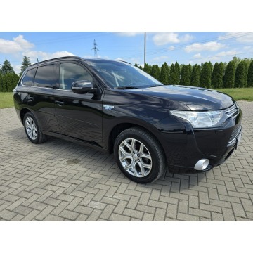 Mitsubishi Outlander  SUV 2013,  2.0 hybryda, automat - Na sprzedaż za 35 900 zł - Kutno - zdjęcie 4