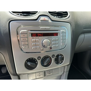 Ford Focus  Hatchback 2009,  1.6 benzyna - Na sprzedaż za 15 999 zł - Gostyń - zdjęcie 11